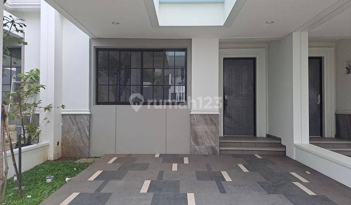 Dijual Rumah Baru, Timur, 3 Lantai, di Cluster Winona Alam Sutera 2