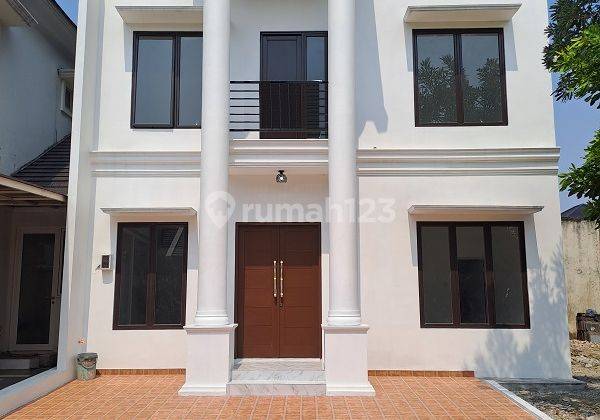 Rumah Bangunan Mandiri, Hoek, Utara,di Cluster Pinewood, Banjar Wijaya 1