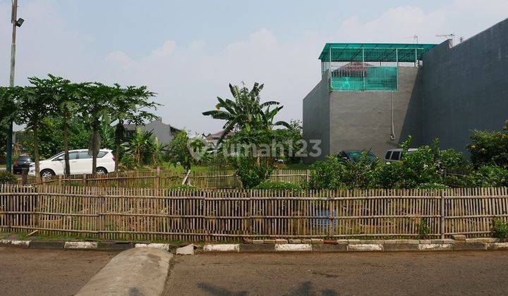 Kaveling Siap Bangun, Hoek, Utara Dan Timur, di Cluster Taman Golf 1