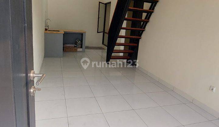 Rumah Sudah Full Renovasi, 1,5 Lantai, di Perum Metro Pemata 1, Cisauk 2