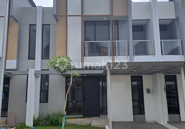 For Sale New House, Still Standard, North, in Yuthica Cluster Bsd.