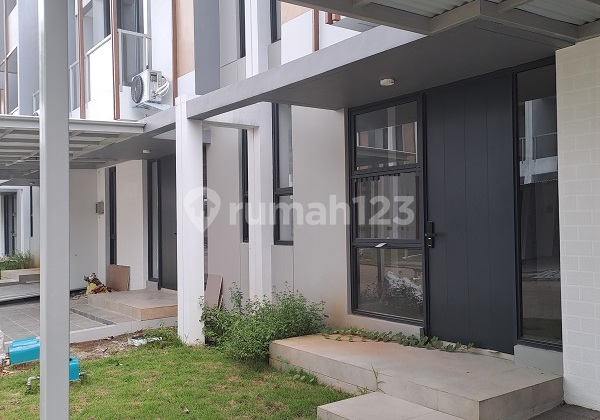 For Sale New House, Still Standard, North, in Yuthica Cluster Bsd. 2