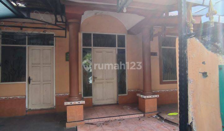 Dijual Rumah Sudah Full Bangunan, Selatan, di Cluster Banjar Wijaya 2