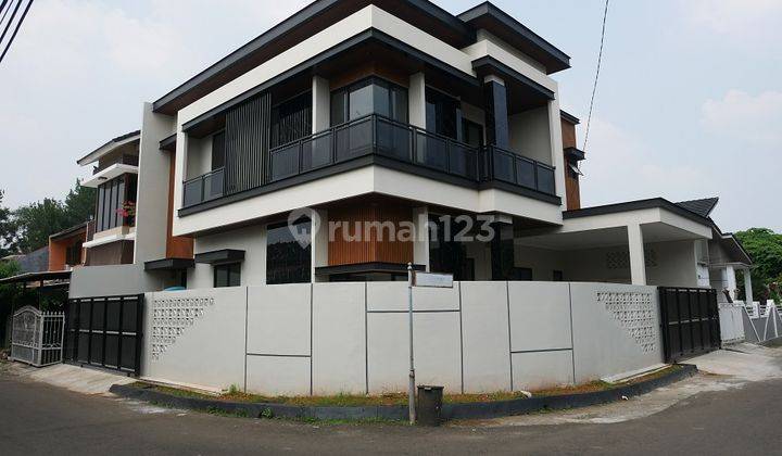 Rumah Baru, Minimalis Modern, Hoek, Barat Dan Utara, di Griya Loka Bsd 1