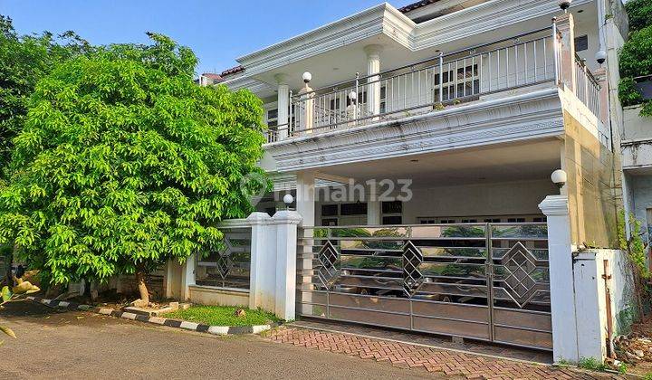 Rumah sudah direnovasi, Utara, di jalan Boulevard Perum Modernland  1