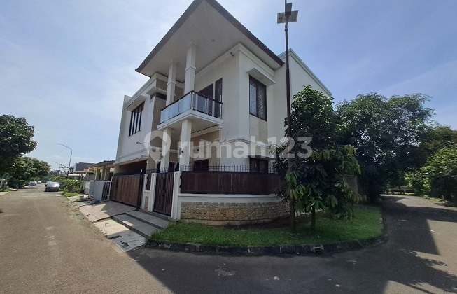 Independent Building House, Swimming Pool, Hook, In Banjar Wijaya Cluster 2