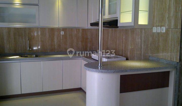 dapur harga murah,rumah sdh direnovasi,selatan,diperum taman