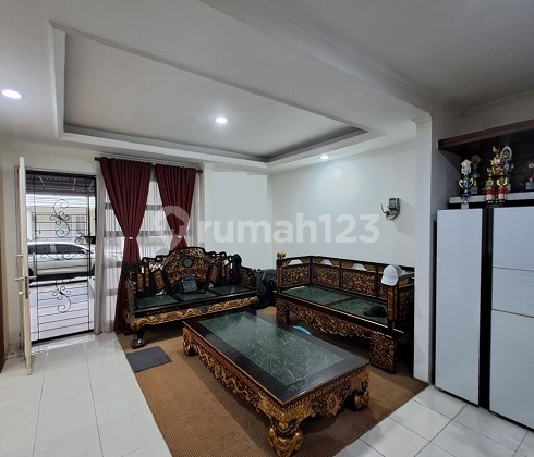 Rumah sdh di Renovasi, Barat Daya, Furnished, di Cluster Castila BSD  2