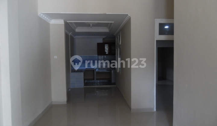 Rumah Siap Huni, Renovasi, Full Bangunan, 2Lt, di Cluster Banjarwijaya 2