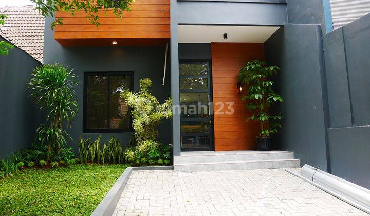 Rumah Baru, Model Industrial, Barat Laut, Lokasi di Perum Giri Lokabsd 2