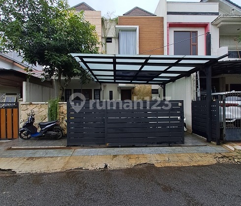 Ready-to-Occupy House, Standalone Building, Northwest, 2 Floors, in BSD City Housing Complex