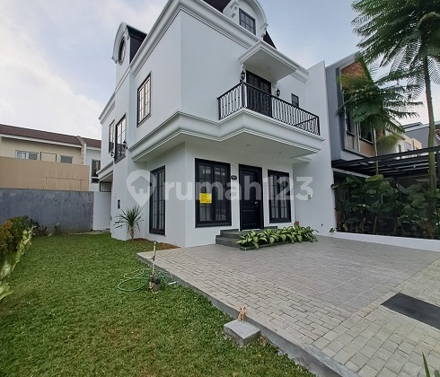 Brand new, American Classic, 3 Lt, Lokasi Di Cluster The Icon BSD City