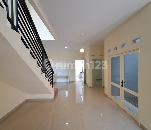 New House, Independent Building, Modern Minimalist, in BanjarWijaya Cluster 2