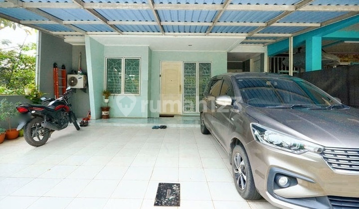 Ready-to-occupy house, fully furnished, Northeast, in Cluster Pavilion BSD. Ready-to-occupy house, fully furnished, Northeast, in Cluster Pavilion BSD.