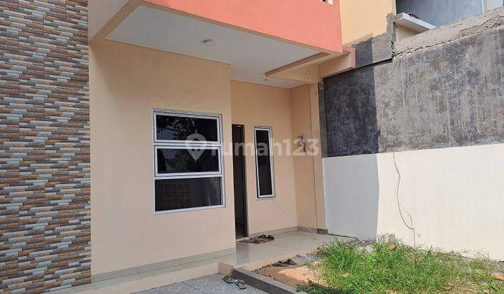 Dijual Rumah Baru, Bangunan Mandiri, Utara, di Cluster Banjar Wijaya 2