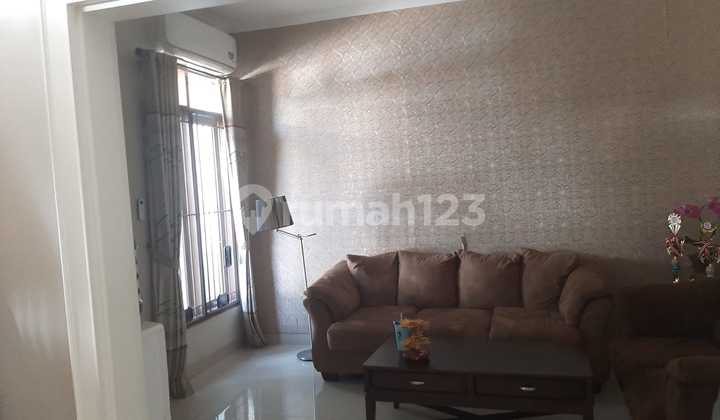 Rumah Bangunan Mandiri, Minimalis Modern, Barat, di Cluster Modernland 2