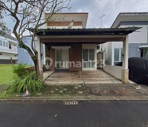 Rumah Siap Pakai, 1 Lantai, Selatan, di Cluster The Icon Bsd Rumah Siap Pakai, 1 Lantai, Selatan, di Cluster The Icon Bsd