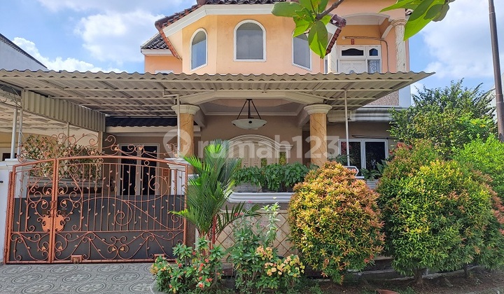 Rumah siap huni, Renovasi, 2 lantai, Hook, di Cluster Banjar Wijaya Rumah siap huni, Renovasi, 2 lantai, Hook, di Cluster Banjar Wijaya