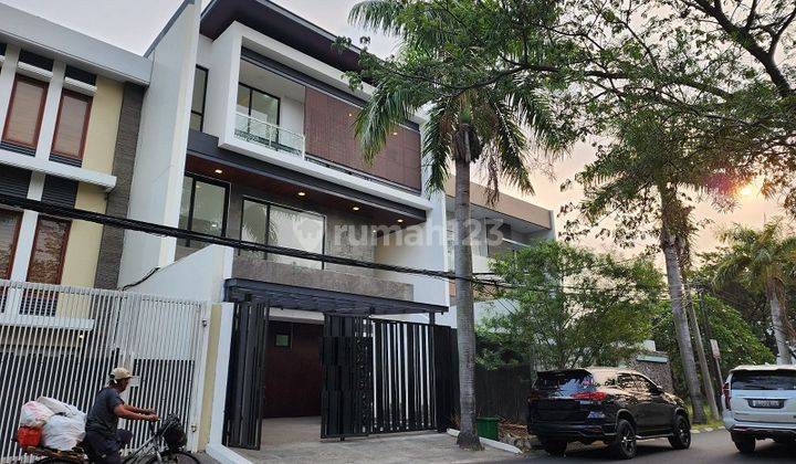 Rumah Baru, Minimalis Modern, 3 Lantai, di Perum Citra 2 Extention 1