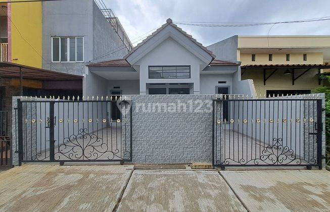 Rumah Baru, Renovasi, Boulevard, Timur Laut, di Perum Griya Loka Bsd 1