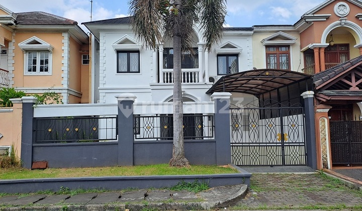 Rumah siap huni, renovasi, Utara, 2LT, di Boulevard Perum BanjarWijaya