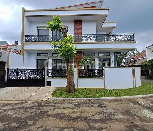 New House, Modern Minimalist, Hook, 2 Floors, in Kencana Loka Housing Estate BSD 2