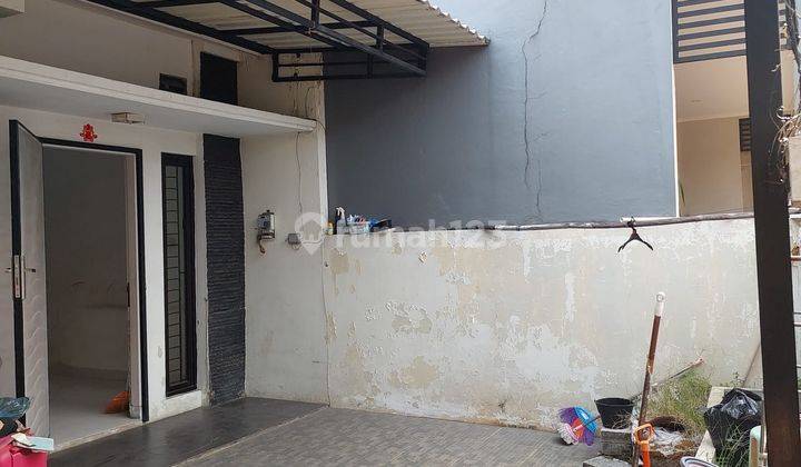 Rumah Bangunan Mandiri Dan Siap Huni, Utara, di Cluster Banjar Wijaya 2