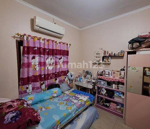 kamar tidur beli rumah 1,5 lantai, bonus