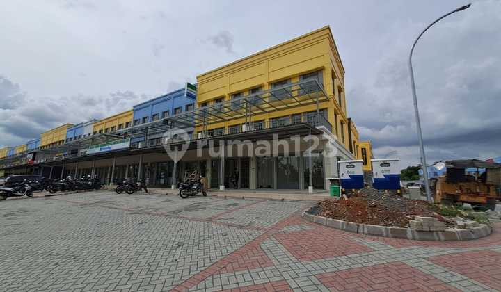 Disewa Ruko Gandeng 2,depan N Belakang Maggiore Square, Gading Serpong Jarang Ada ..semua View Bisa Dari Jalan Utama