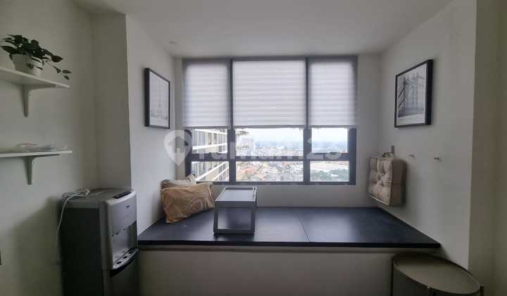 For Rent Studio Type Apartment in Collins Boulevard Area Tangerang