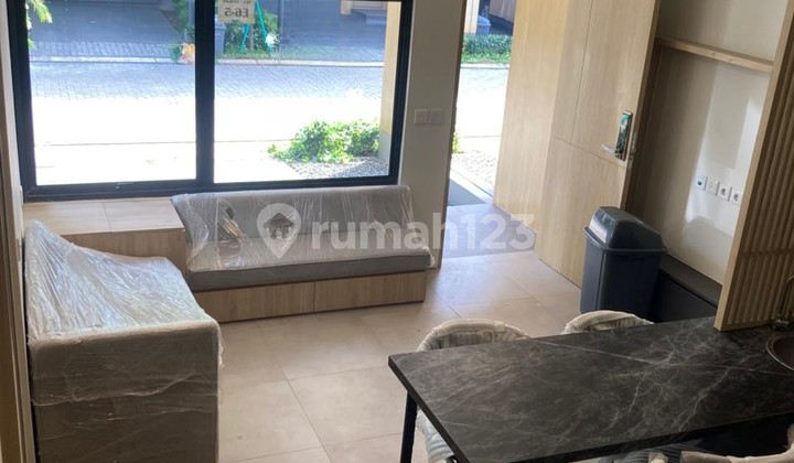 For Sale Nice Ready-to-Occupy Fully Furnished House in Tanakayu Area BSD