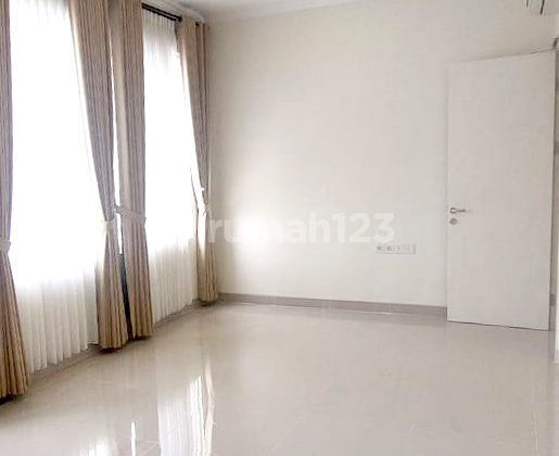 For Rent: Strategic Ready-to-Occupy House in Flamingo Area, Gading Serpong For Rent: Strategic Ready-to-Occupy House in Flamingo Area, Gading Serpong