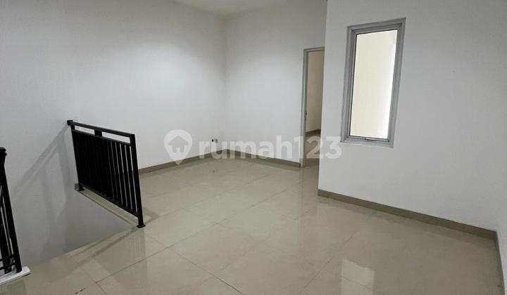 Good Ready-to-Live House Already Renovated Below Market Price. Wiel 2