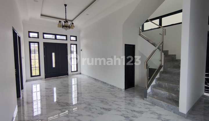 For Sale: 2-Story House, Nice, SHM Certificate in Griya Loka Area, BSD. 2