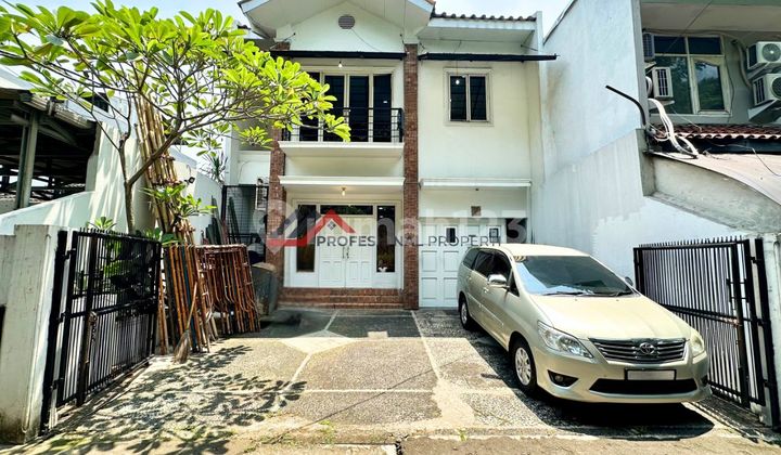 Rumah Bagus Siap Huni Area Kemang Jakarta Selatan
