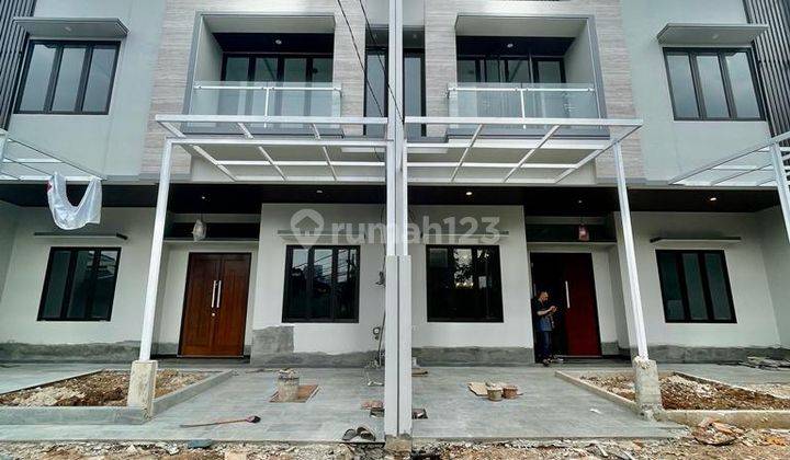 Wijaya Jakarta Selatan, Rumah Baru Dekat Tendean Dan Senopati 16
