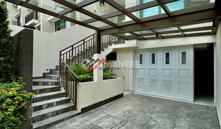 Pondok Indah Jakarta selatan, Rumah dalam komplek Elite dekat PIM 2