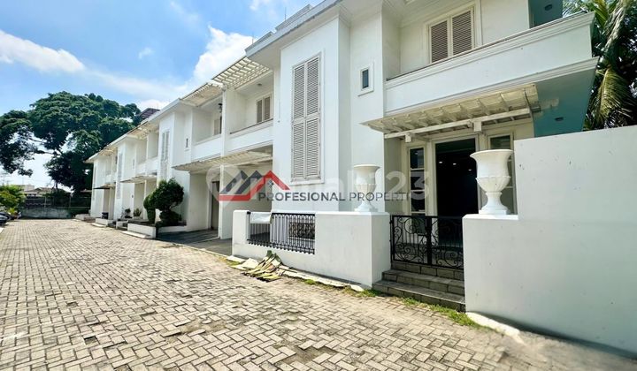 Kemang Jakarta Selatan Rumah Siap Huni Dalam Townhouse With Pool 2