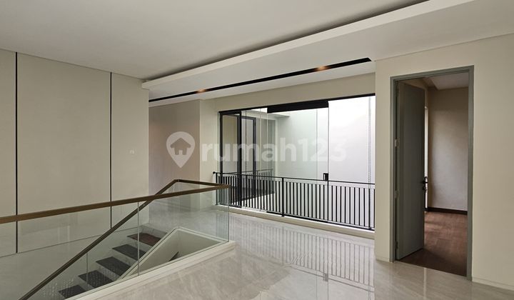 Rumah siap huni di Cilandak- Belakang Citos