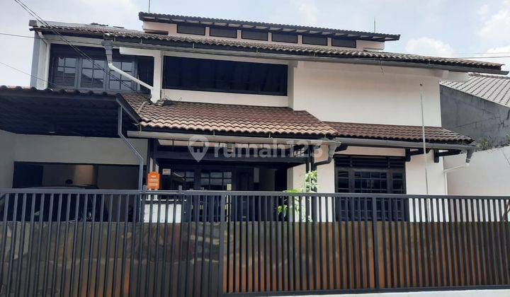 Dijual Rumah Bagus Siap Huni di Jl. Bendi 1