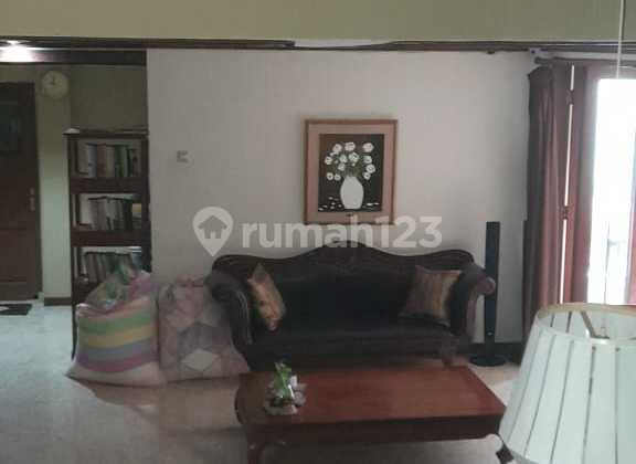 Rumah Siap Huni di Kebayoran Lama Area 1