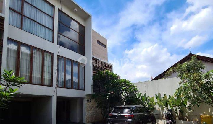 DIJUAL AMPERA TOWNHOUSE MINIMALIS TROPIS LOKASI STRATEGIS 1