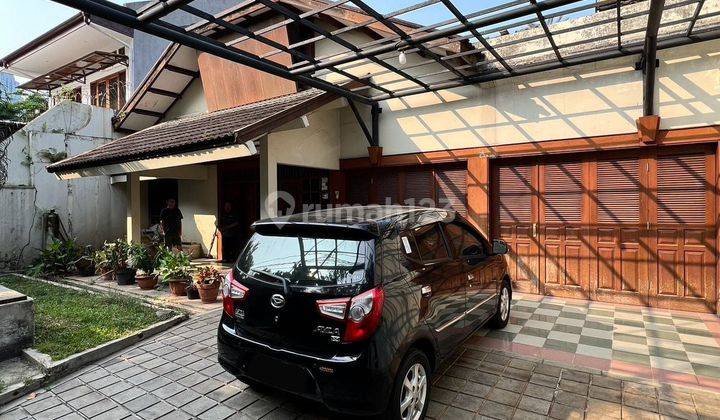 Dijual Rumah Lokasi Premium Kebayoran Baru 2