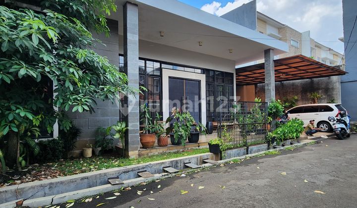 Dijual Rumah Tebet Dalam Komplek Dekat Kokas