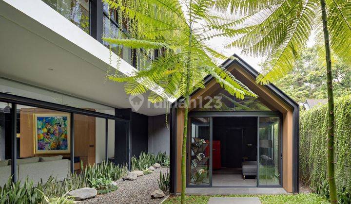 Dijual Rumah Kebayoran Baru Brand New Modern Tropical 2