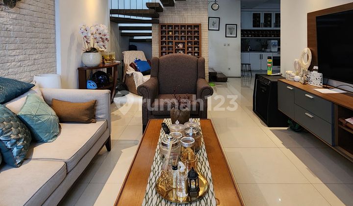 Dijual Rumah Radio Dalam Kebayoran Baru Dijual Rumah Radio Dalam Kebayoran Baru