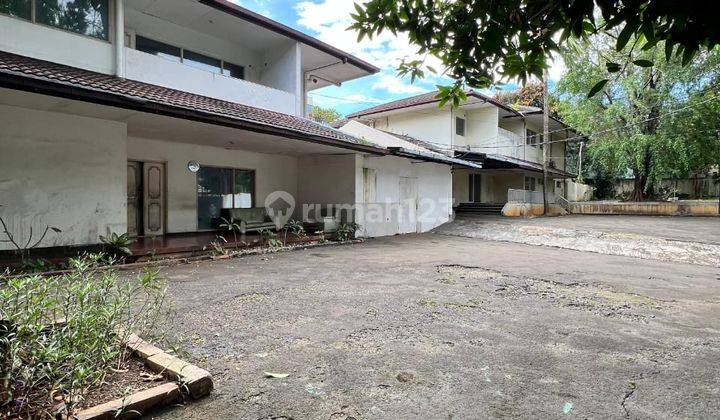 Dijual Rumah Lama Hitung Tanah Area Kemang Lokasi Strategis 1
