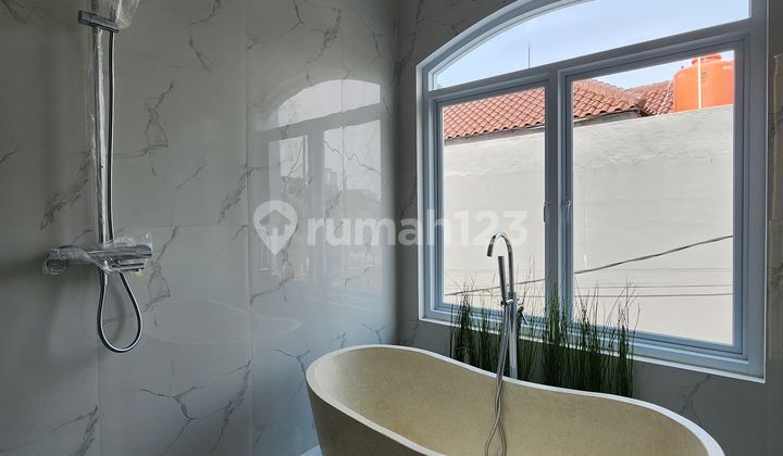 Dijual Rumah Kemang Brand New Bebas Banjir 2