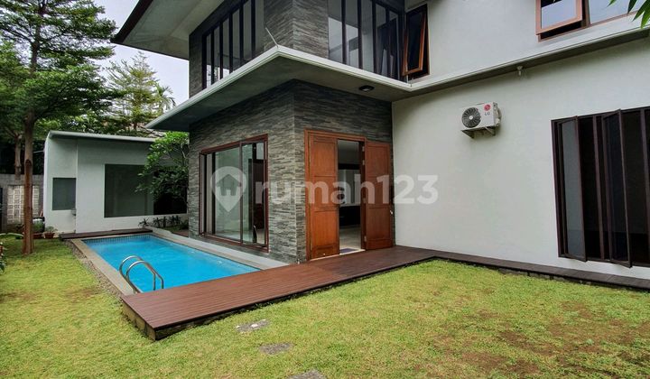 2 Rumah Kemang Selatan Design Modern Tropis