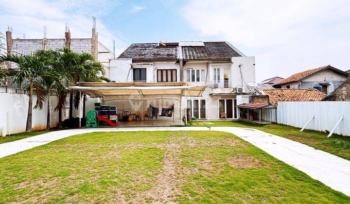 Rumah Cantik Halaman Belakang Yg Luas Di Gandaria Jak Sel 2